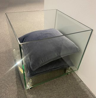 Vedkasse Glass, med hjul - Utstilt i butikk